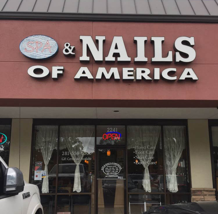 Spa & Nails of America